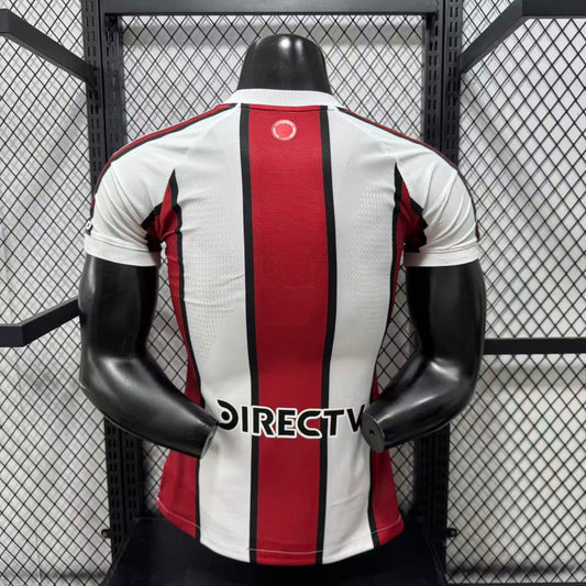 Camiseta River Plate visitante 26/27 Versión Fan