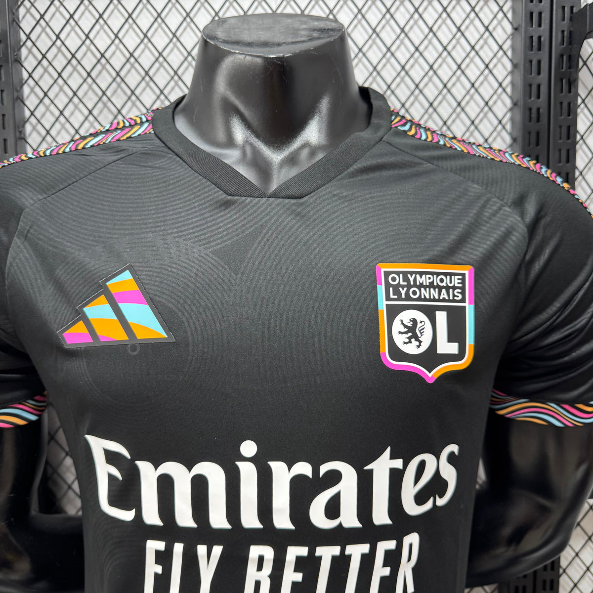 Camiseta Lyon tercera 26/27 Versión Fan