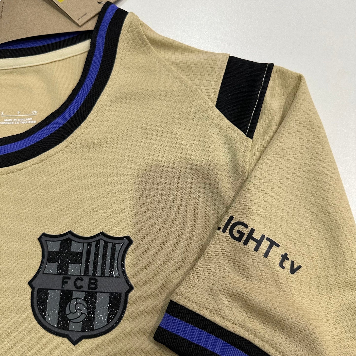 Camiseta visitante Barcelona 25/26 Versión Fan 1:1