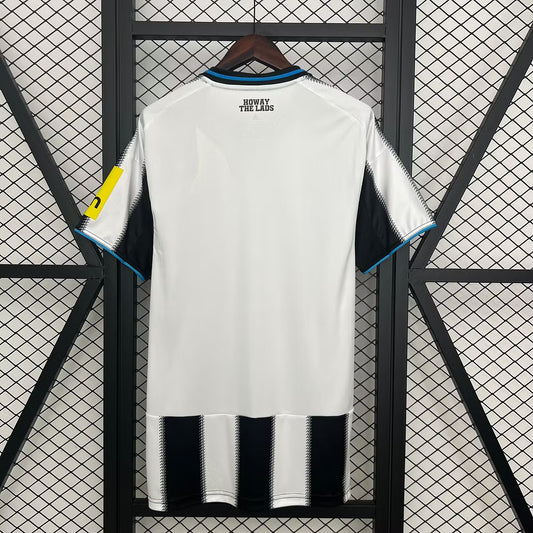 Camiseta Newcastle local 25-26 Versión Fan 1:1