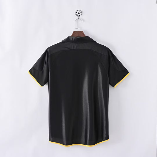 Camiseta Real Madrid RETRO 98/01 Versión Fan 1:1