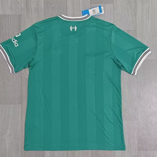 Tercera equipación visitante del Liverpool 2025/26 Versión Fan 1:1
