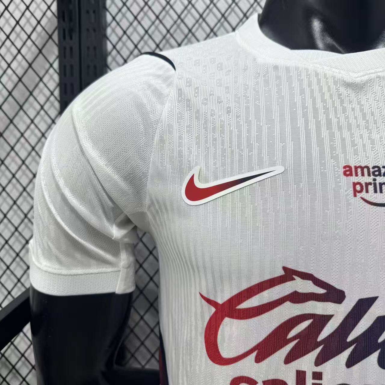 Camiseta Chivas local 26/27 Versión Fan 1:1