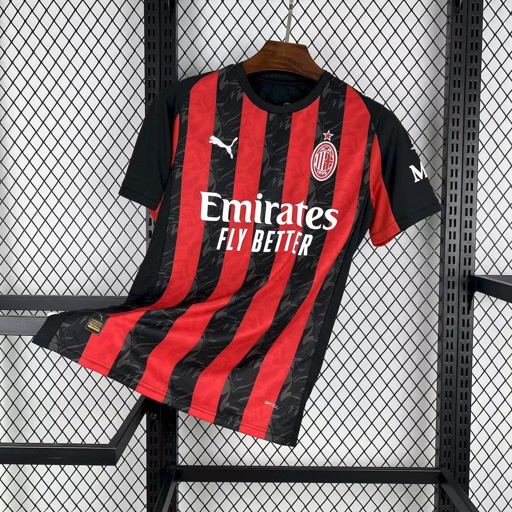 Camiseta Ac Milan local 25-26 Versión Fan 1:1