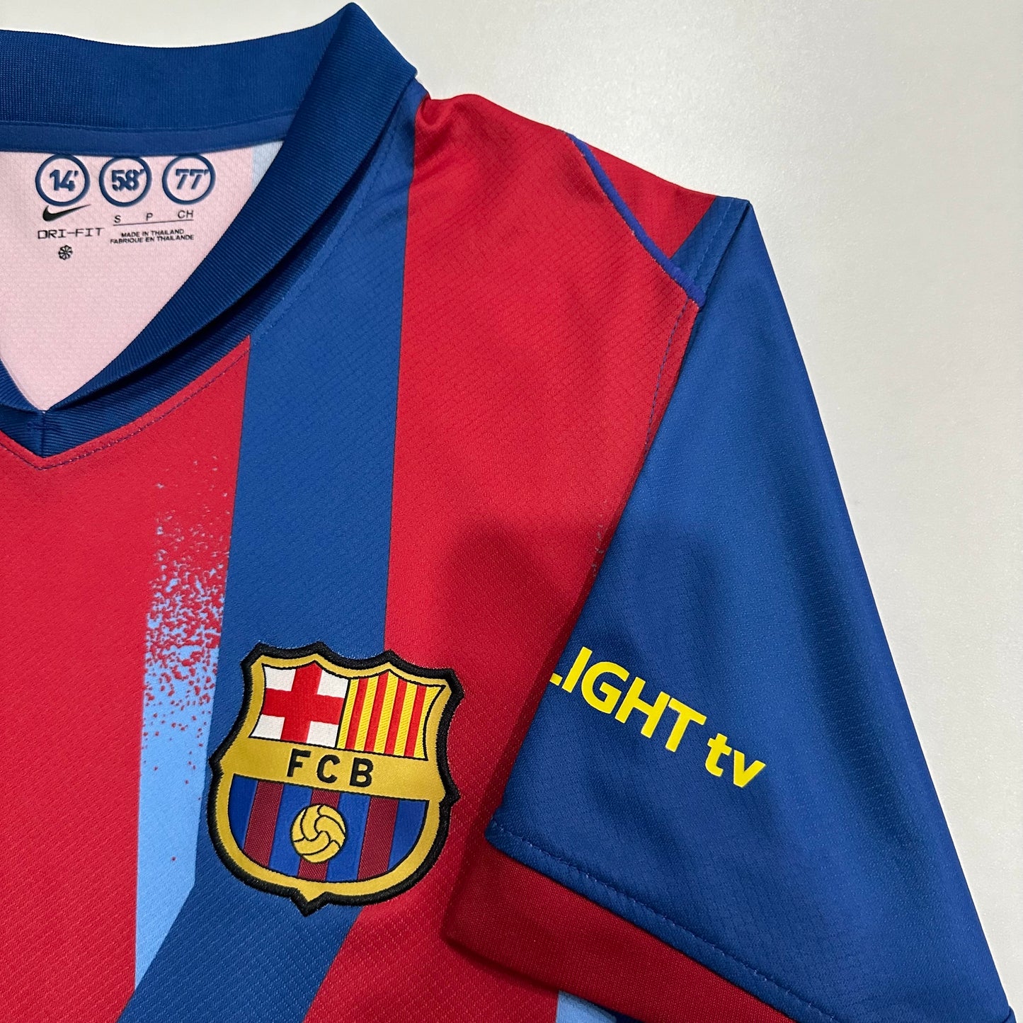 Cuarta Camiseta Barcelona 25/26 Versión Fan 1:1