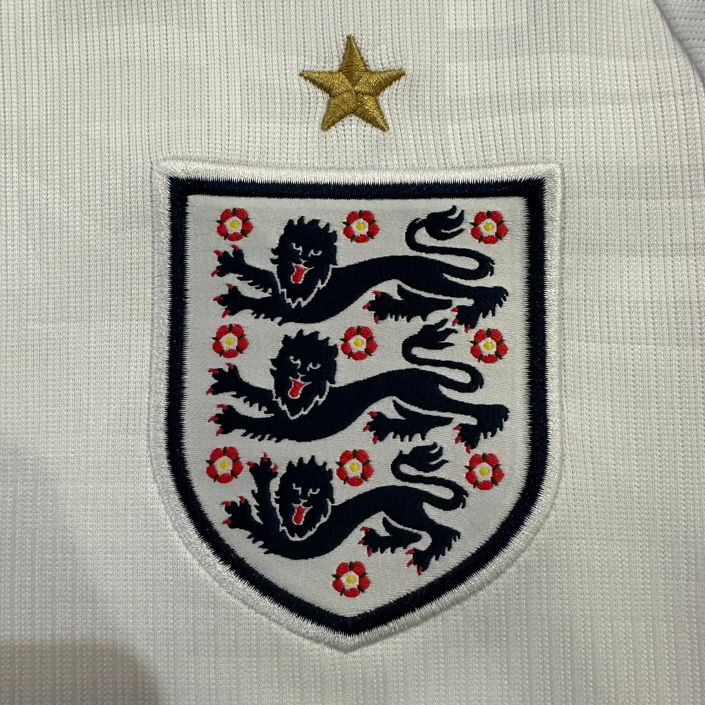 Camiseta Local Inglaterra 2026 Versión Fan 1:1