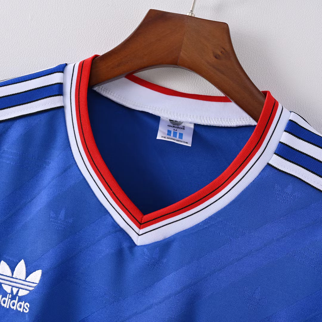 Camiseta Manchester united RETRO 1986 Versión Fan 1:1
