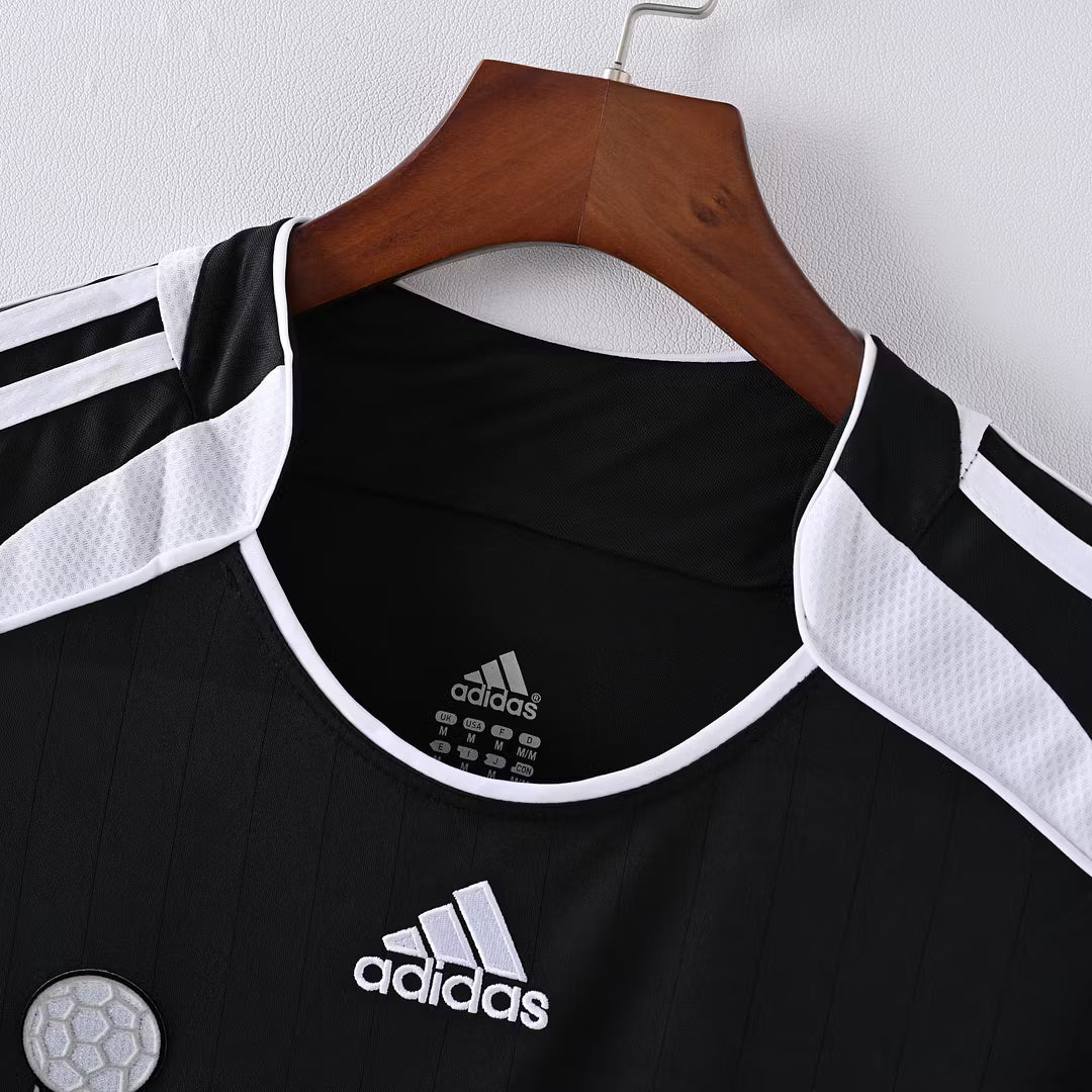 Camiseta Real Madrid RETRO 06/07 Versión Fan 1:1
