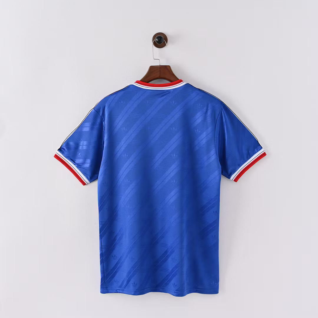 Camiseta Manchester united RETRO 1986 Versión Fan 1:1