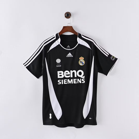 Camiseta Real Madrid RETRO 06/07 Versión Fan 1:1