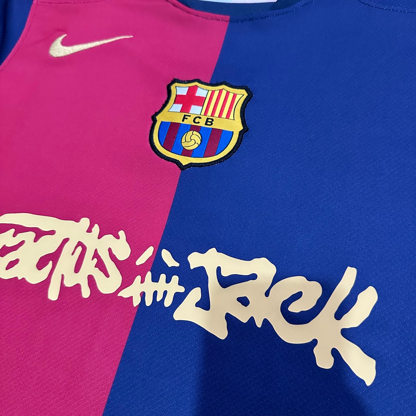 Camiseta Local Travis Scott Barcelona 24/25 Versión Fan 1:1