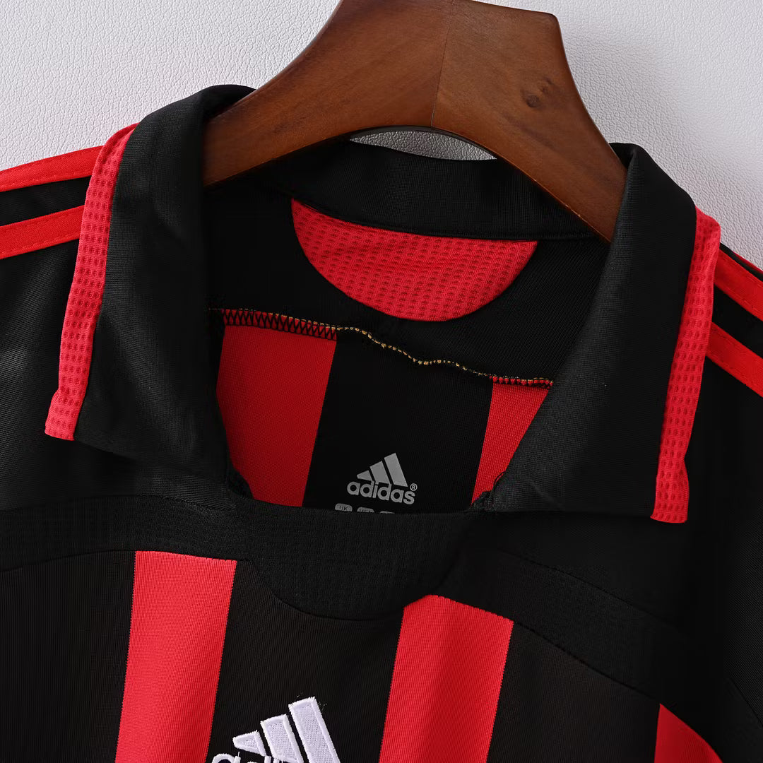 Camiseta Ac Milan RETRO 06/07 Versión Fan 1:1