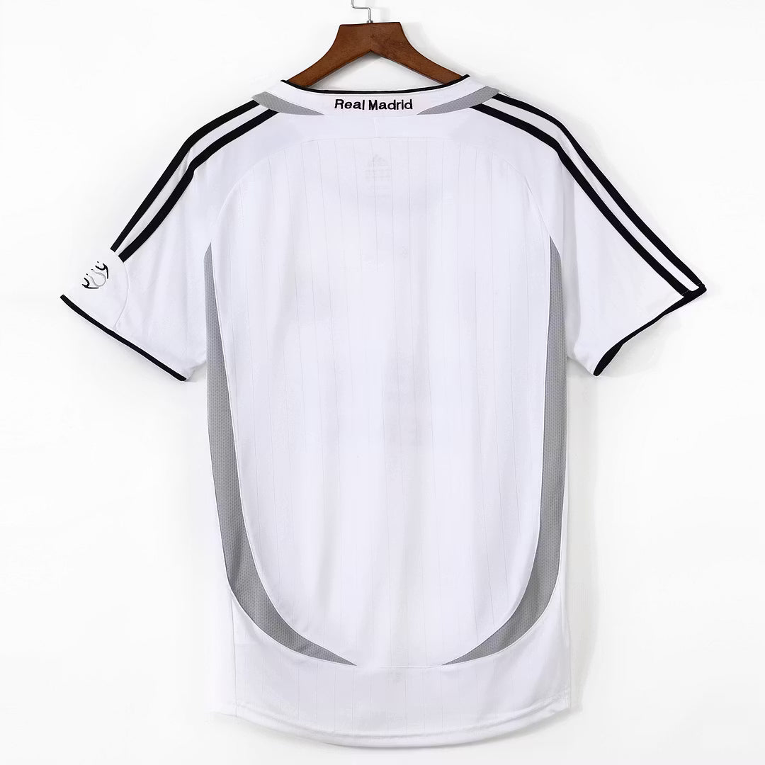 Camiseta Real Madrid RETRO 06/07 Versión Fan 1:1