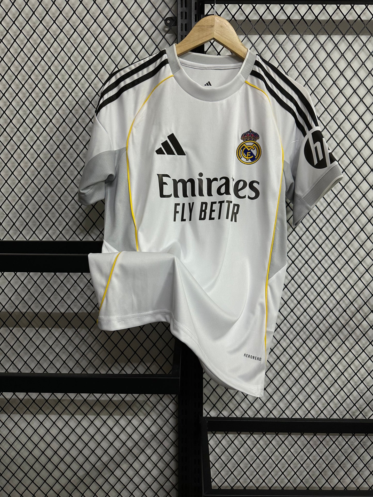 Camiseta local Real madrid 25/26 Versión Fan 1:1