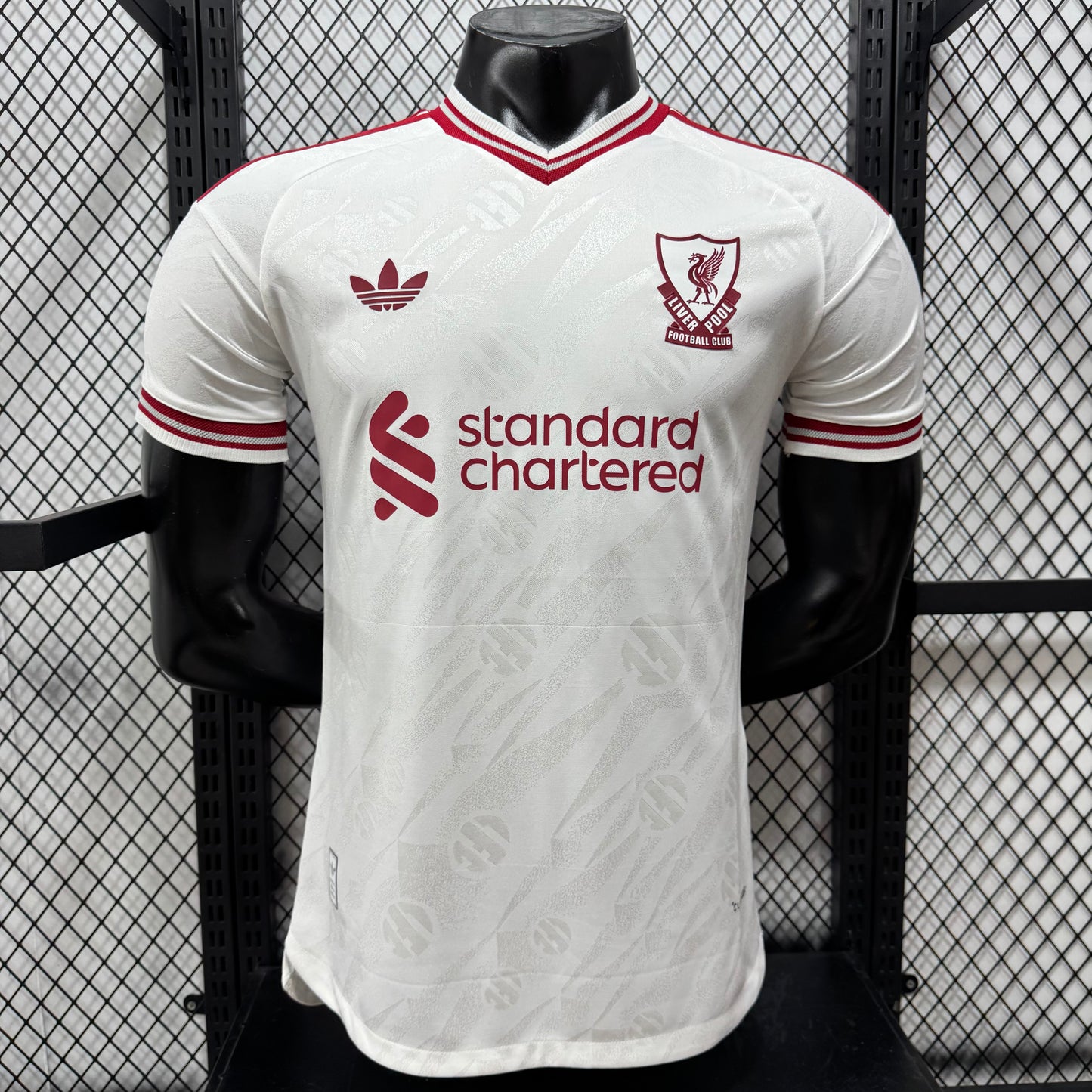 Camiseta Liverpool visitante 26-27 Versión Fan