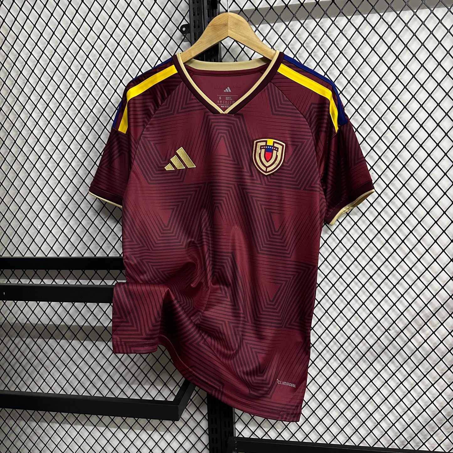 Camiseta Local Venezuela 2026 Versión Fan 1:1