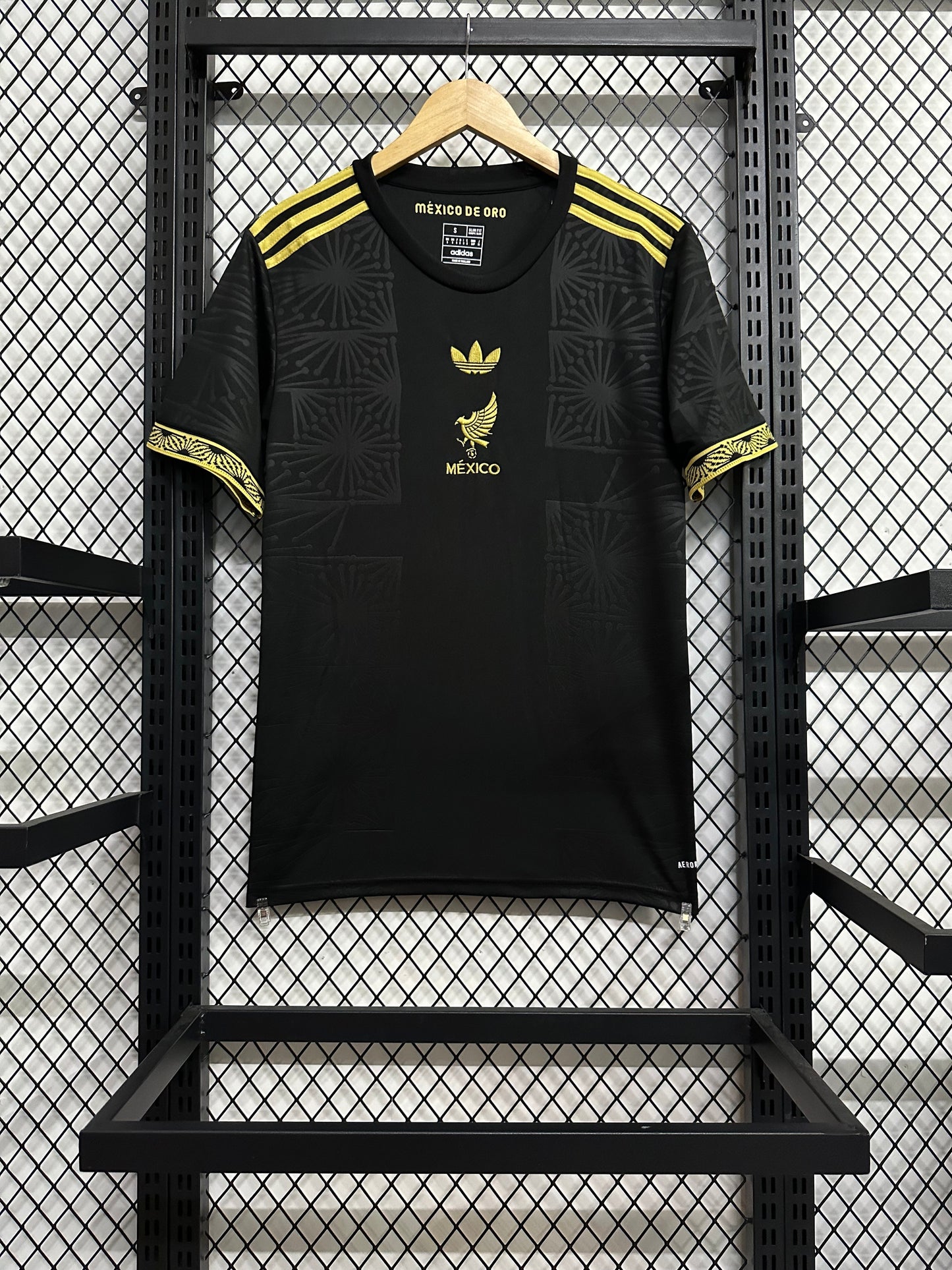 Seleccion Mexicana 2025 local RETRO