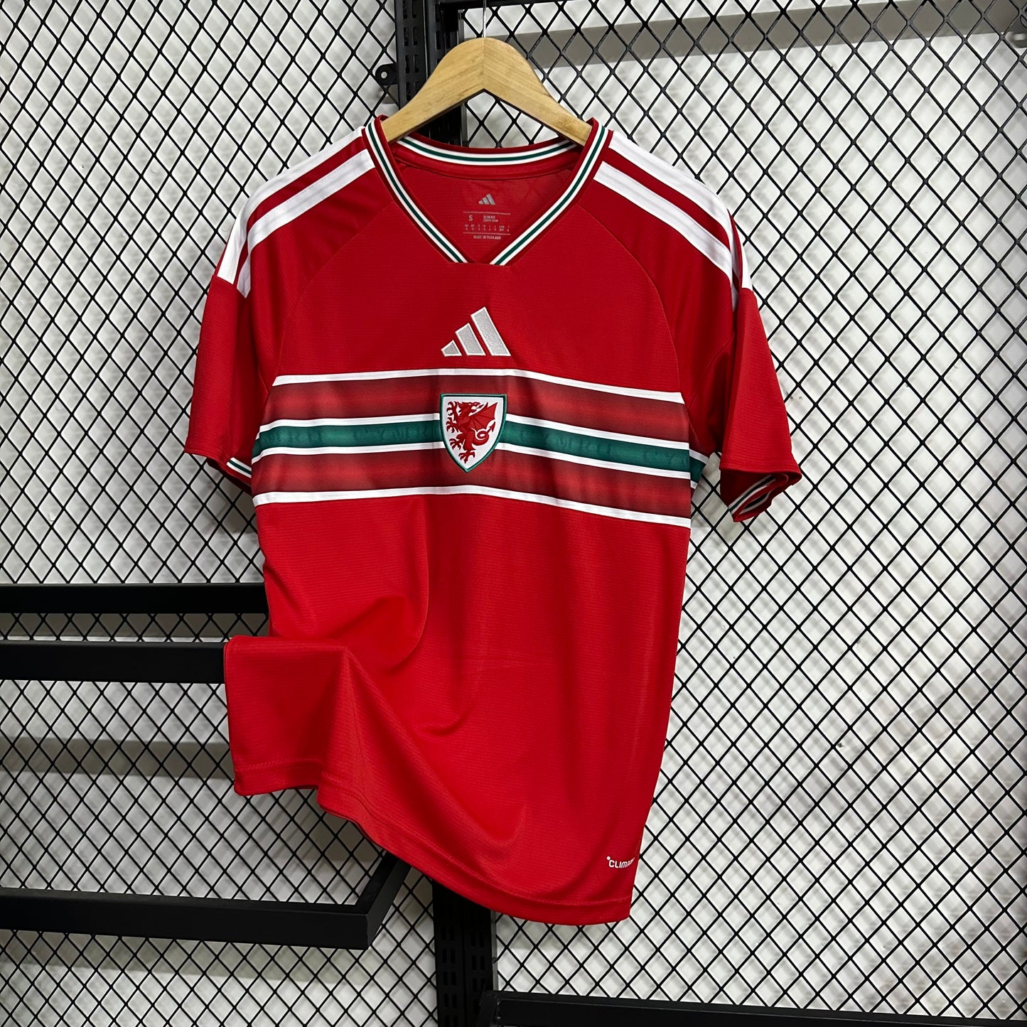Camiseta Local Gales 2026 Versión Fan 1:1