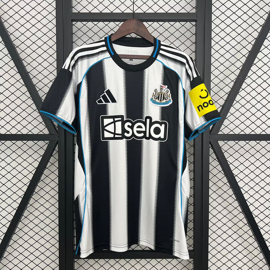 Camiseta Newcastle local  25-26 Versión Fan 1:1