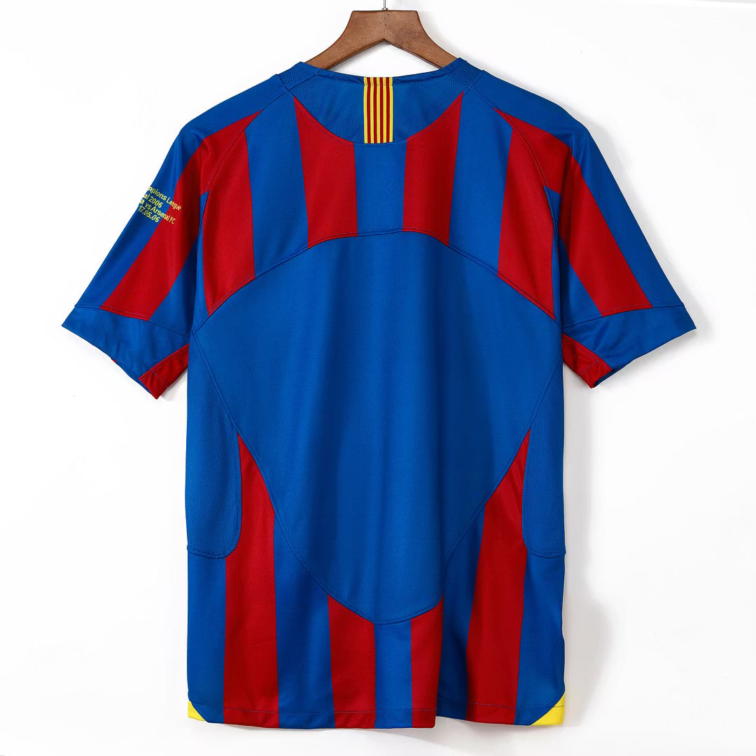 Camiseta Barcelona RETRO 05/06 Versión Fan 1:1