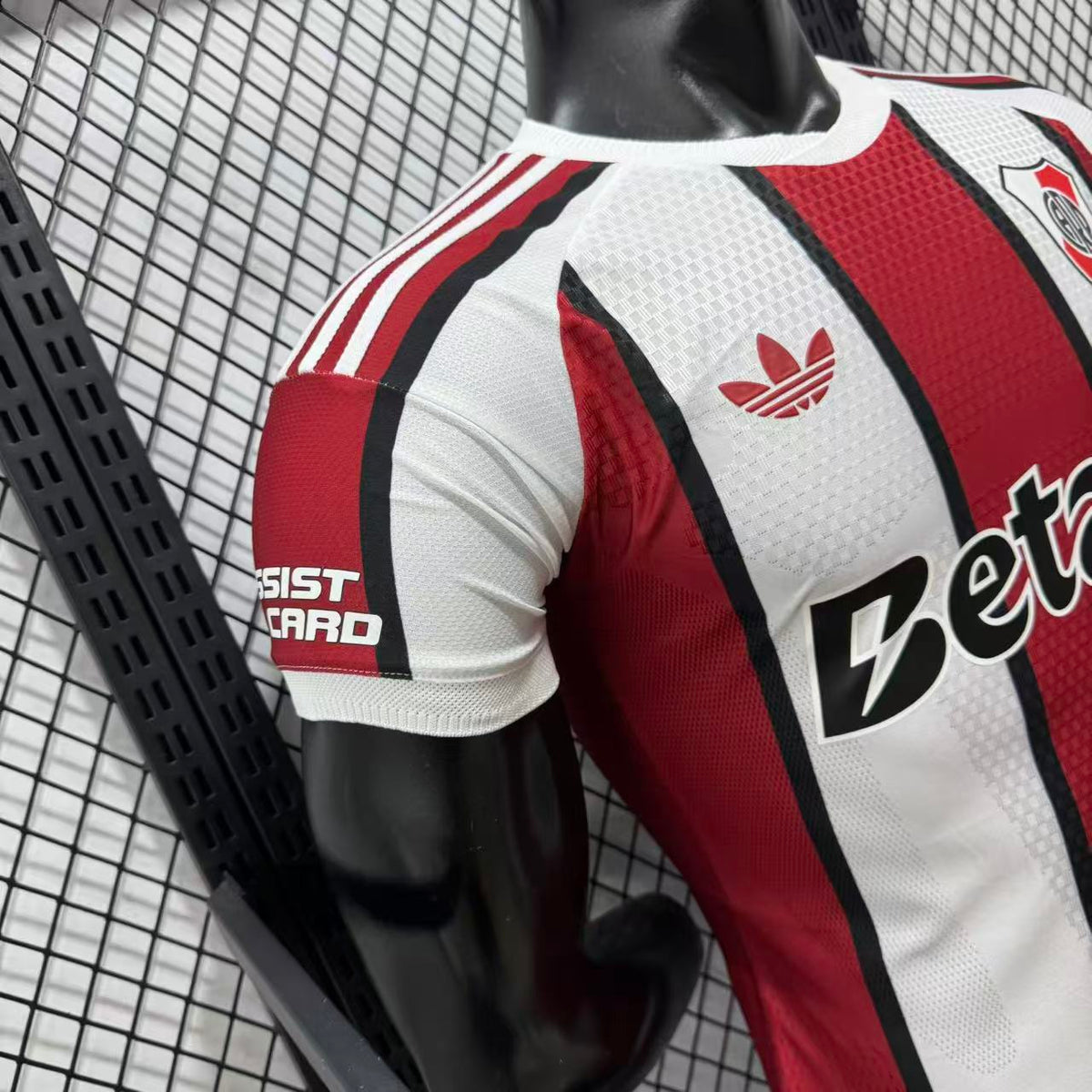 Camiseta River Plate visitante 26/27 Versión Fan