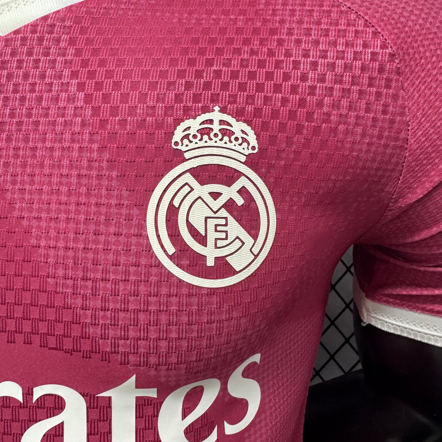 Camiseta Real Madrid tercera 26/27 Versión Fan