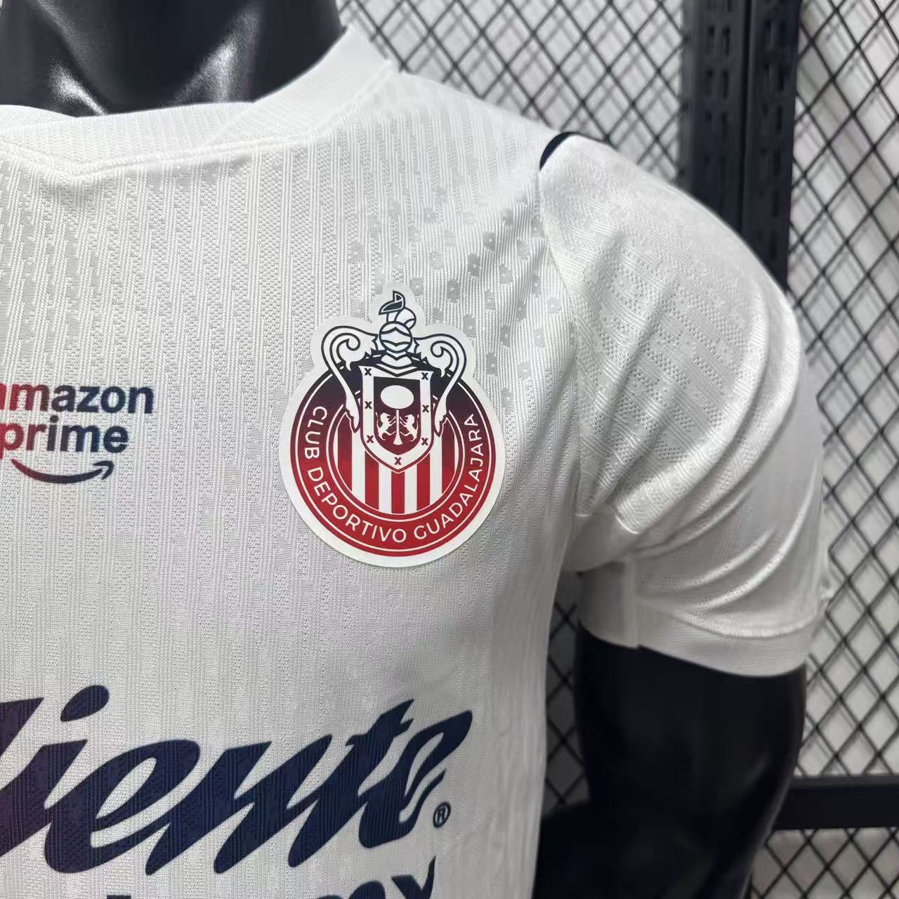 Camiseta Chivas local 26/27 Versión Fan 1:1