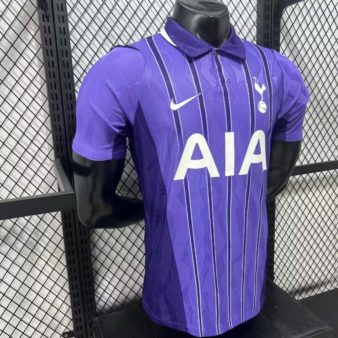 Tottenham tercera 26-27
