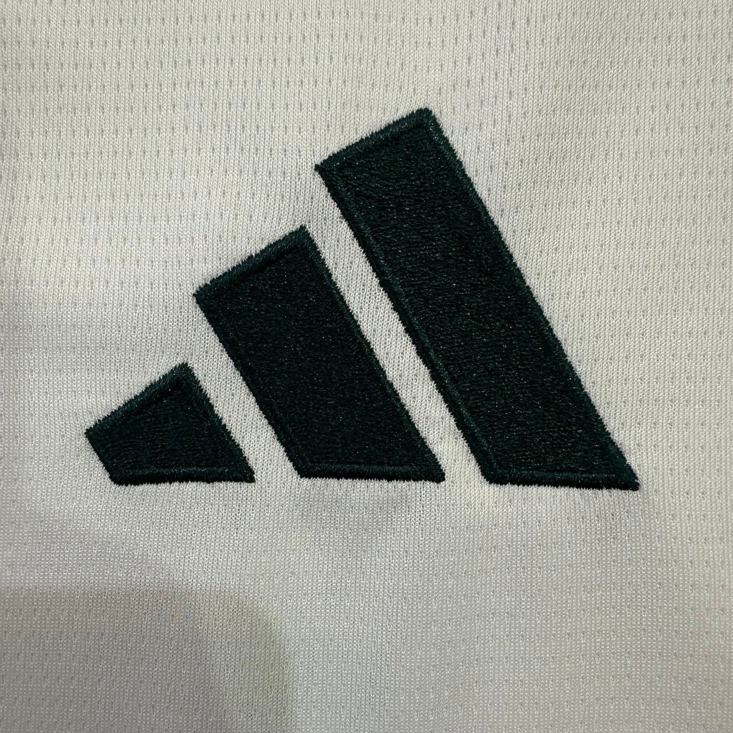 Camiseta local Real madrid 26/27 Versión Fan 1:1