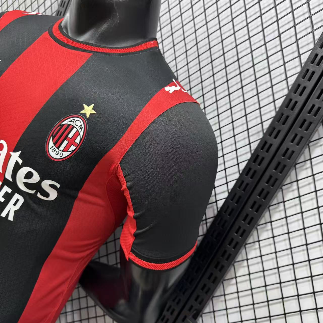 Camiseta Ac Milan local 26-27 Versión Fan 1:1