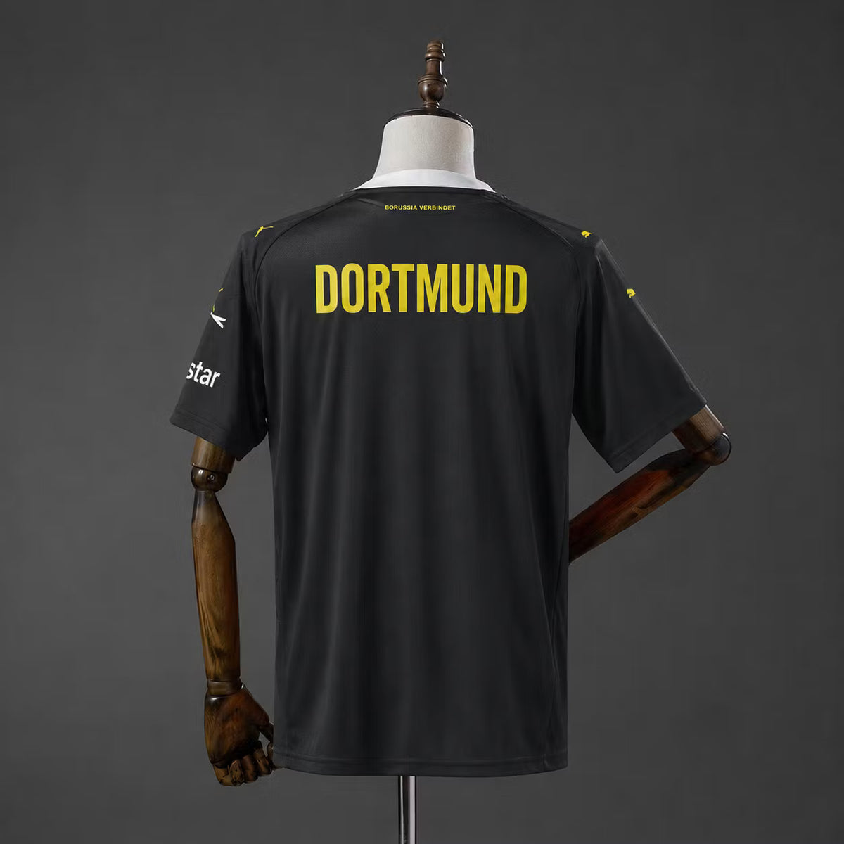 Borussia D. visitante 26/27