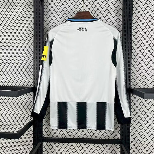 Camiseta Newcastle local 25-26  manga larga Versión Fan 1:1