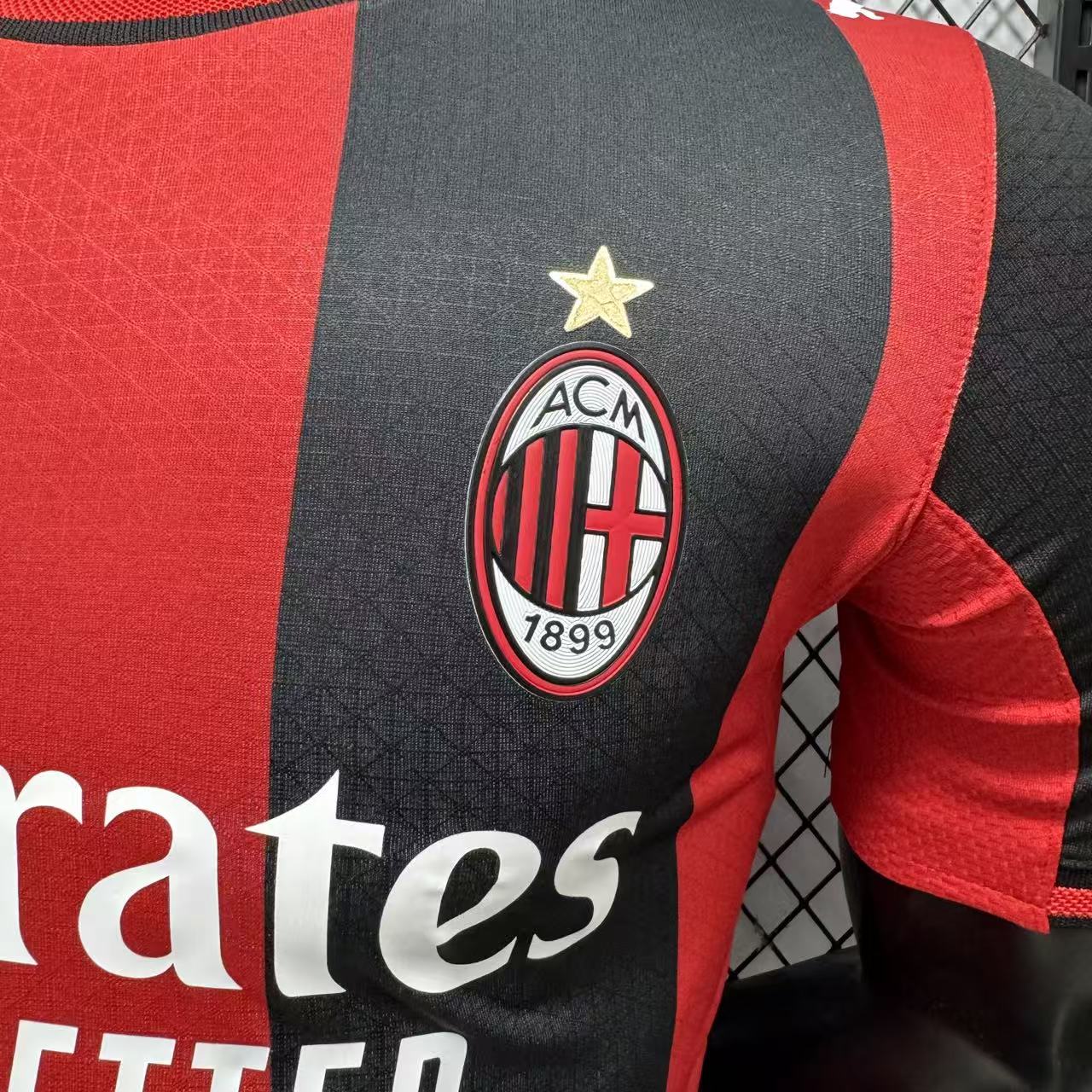Camiseta Ac Milan local 26-27 Versión Fan 1:1