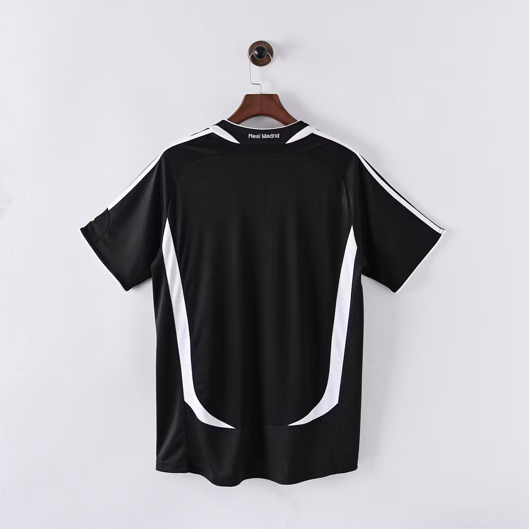 Camiseta Real Madrid RETRO 06/07 Versión Fan 1:1