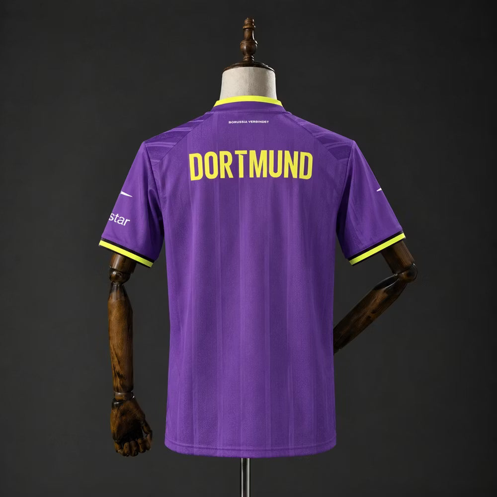 Borussia D. visitante 26/27