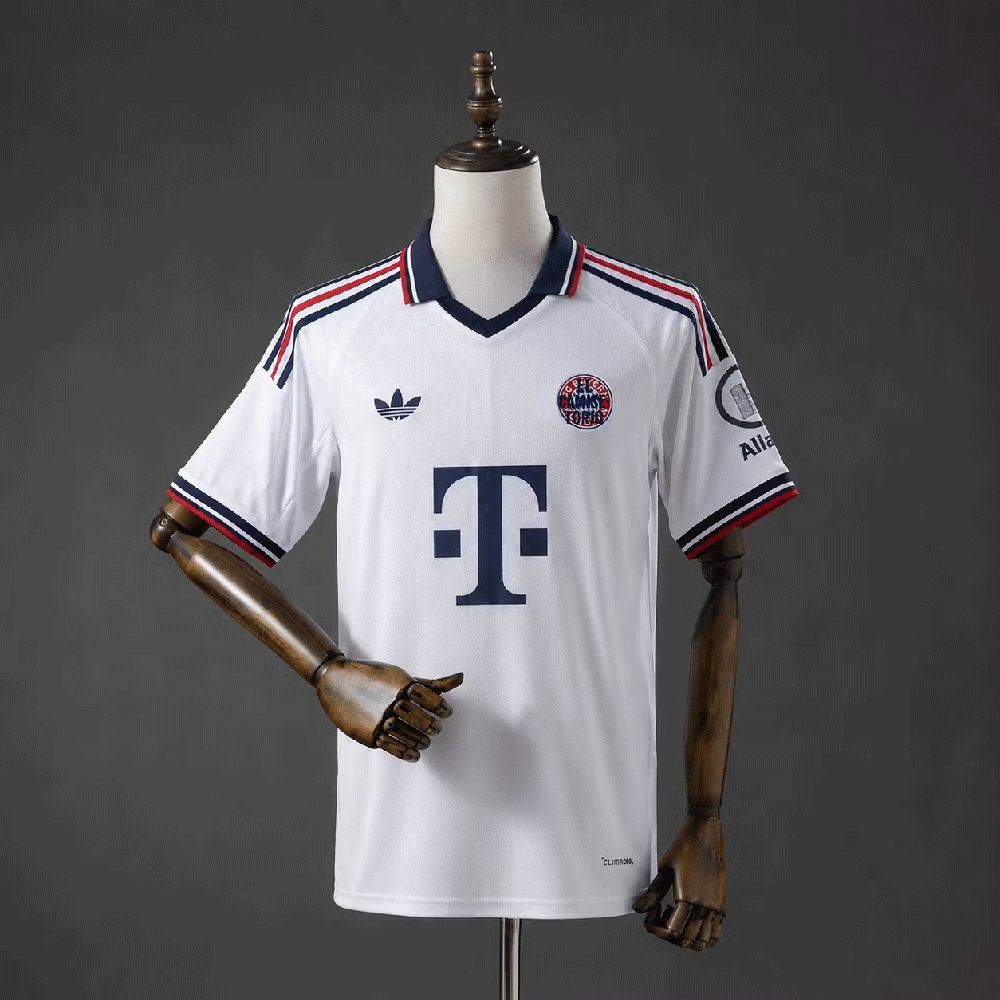 Bayern M. visitante 26/27