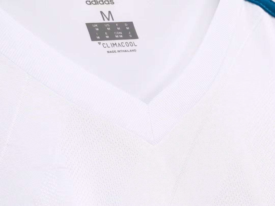 Camiseta Real Madrid RETRO 17/18 Versión Fan 1:1