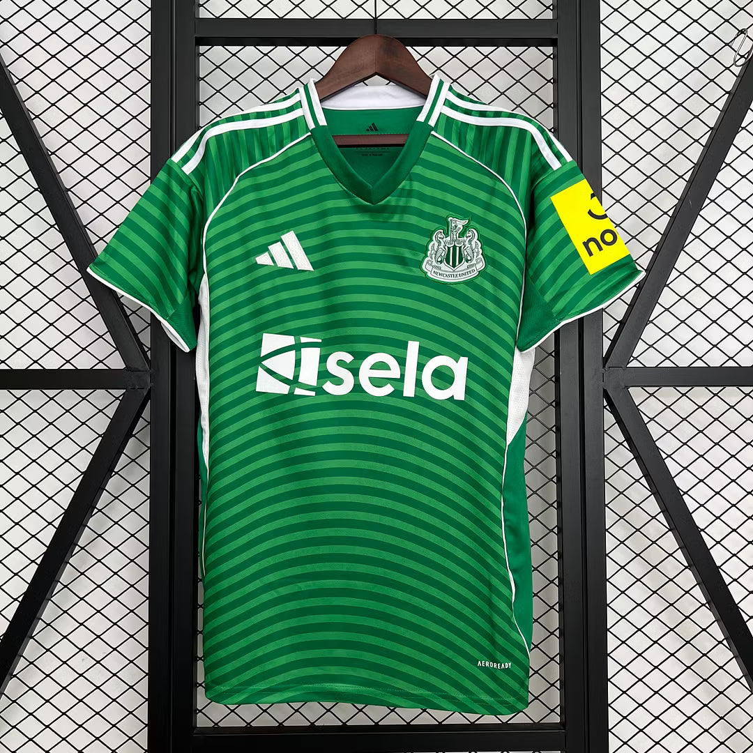 Camiseta Newcastle visitante 25-26 Versión Fan 1:1