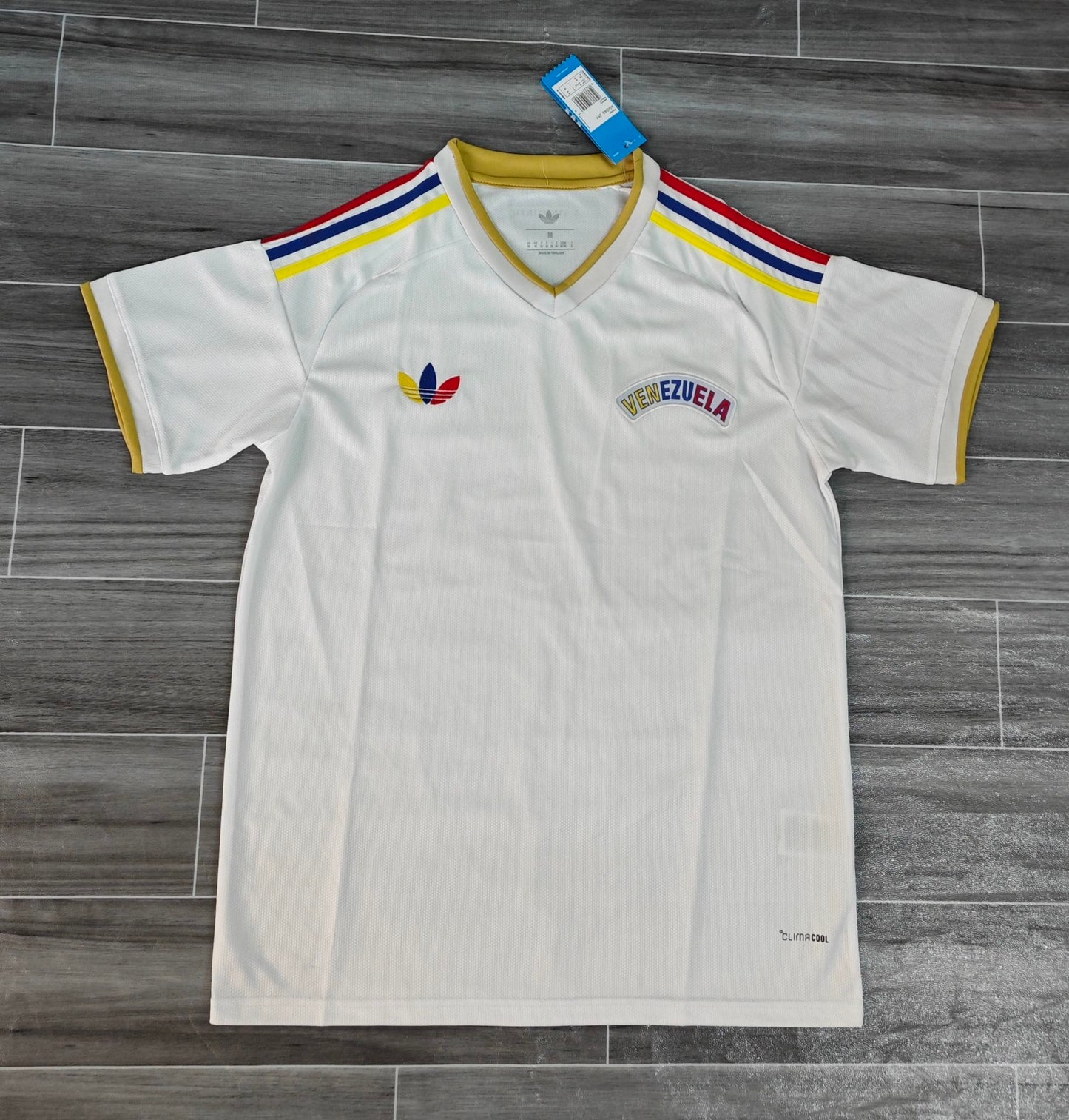 Camiseta Visitante Venezuela 2026 Versión Fan 1:1