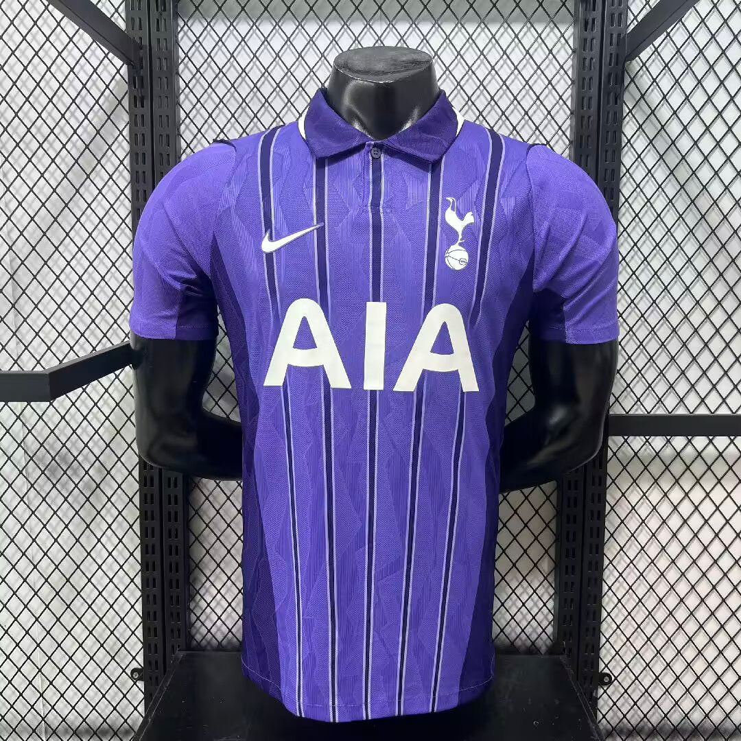 Tottenham tercera 26-27