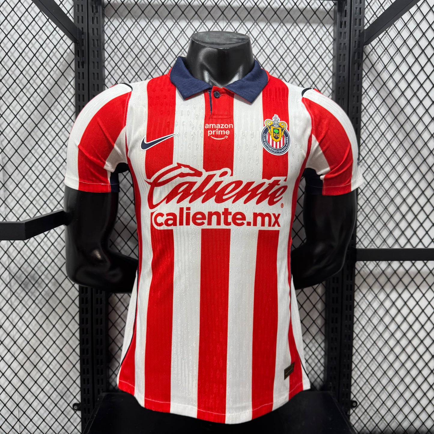 Camiseta Chivas local 26/27 Versión Fan