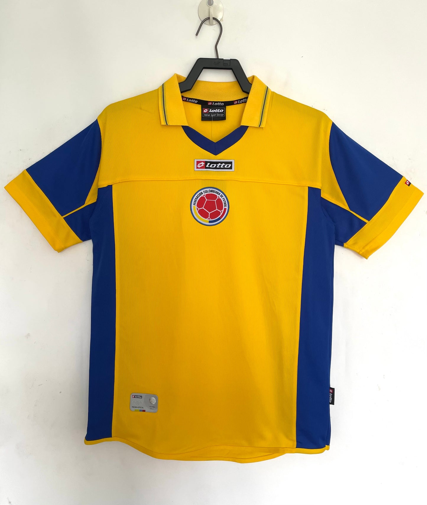 Camiseta Colombia RETRO 03/05 Versión Fan