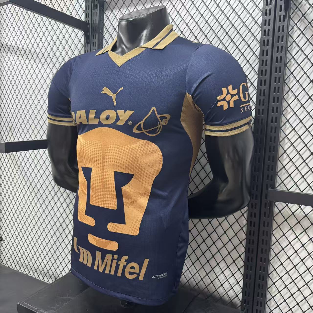 Camiseta Pumas local 26/27 Versión