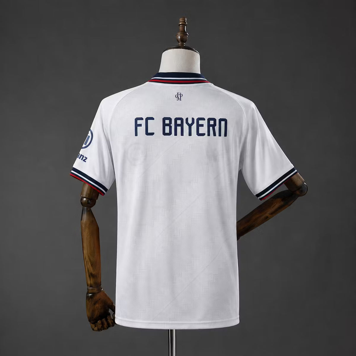Bayern M. visitante 26/27